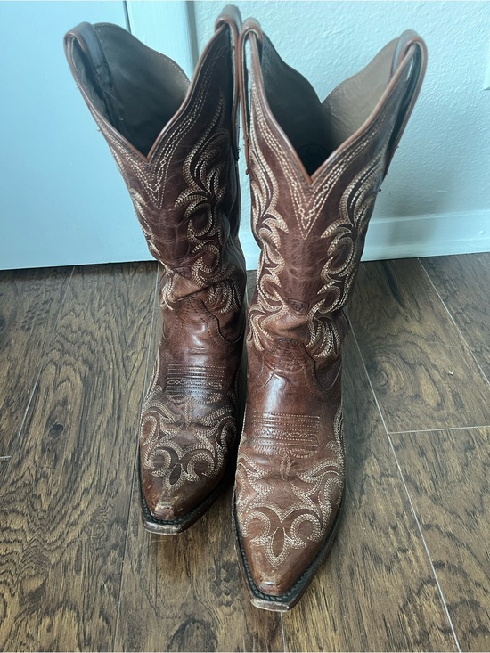 Ariat Shoes - Ariat Brown Leather Boot Interior with Branded Insole